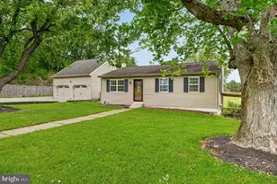 388 Hipkins Rd, West Grove, PA 19390 - Photo 1