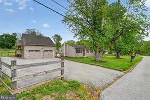 388 Hipkins Rd, West Grove, PA 19390 - Photo 28