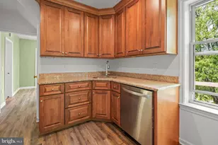 61 Bradley Ave, Coatesville, PA 19320 - Photo 14