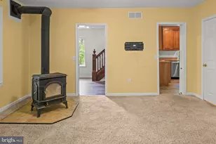61 Bradley Ave, Coatesville, PA 19320 - Photo 8