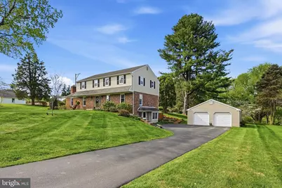 956 Embree Lane, West Chester, PA 19380 - Photo 2