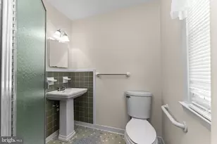 208 Concord Ave, Exton, PA 19341 - Photo 10
