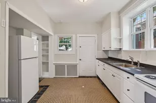 332 W Washington St, West Chester, PA 19380 - Photo 4