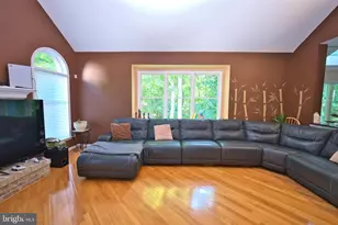 106 Bassatt Dr, Downingtown, PA 19335 - Photo 6