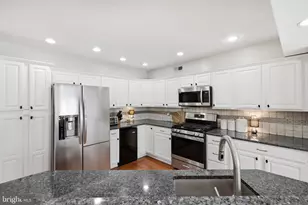 125 N Village Ln, Chadds Ford, PA 19317 - Photo 30