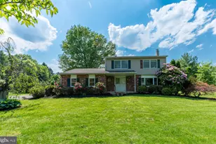 223 Trythall Rd, Elverson, PA 19520 - Photo 2