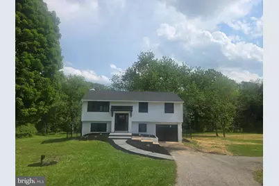 11 Prince Edwards Drive, Coatesville, PA 19320 - Photo 1