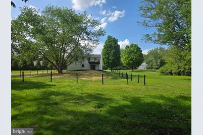 11 Prince Edwards Drive, Coatesville, PA 19320 - Photo 2