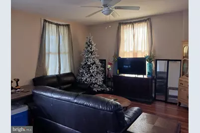 28 N 5th Avenue, Coatesville, PA 19320 - Photo 2