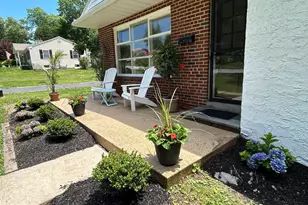 10 Yorktown Ave, West Chester, PA 19382 - Photo 2