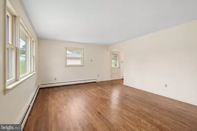 135 Pikeland Avenue, Spring City, PA 19475 - Photo 4
