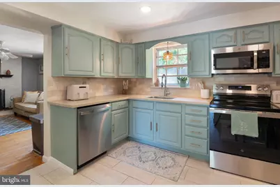301 Dulles Drive, Coatesville, PA 19320 - Photo 12