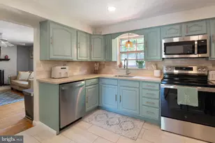 301 Dulles Dr, Coatesville, PA 19320 - Photo 12