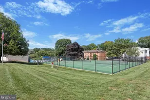 2410 Pond View Dr, West Chester, PA 19382 - Photo 28