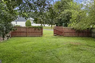 1802 Olive St, Coatesville, PA 19320 - Photo 26