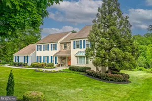 870 Silverwood Dr, West Chester, PA 19382 - Photo 2