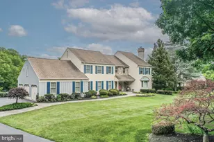 870 Silverwood Dr, West Chester, PA 19382 - Photo 2