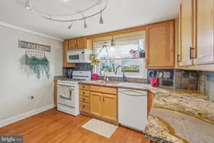1207 Charlestown Rd, Phoenixville, PA 19460 - Photo 8