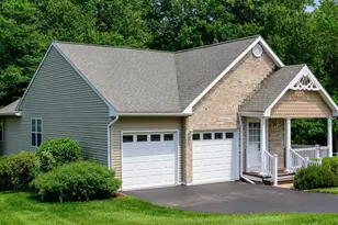 309 Deer Track Ct, West Grove, PA 19390 - Photo 4