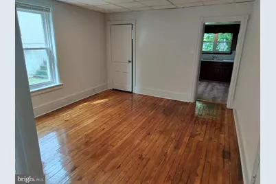 136 S 4th Avenue, Coatesville, PA 19320 - Photo 4