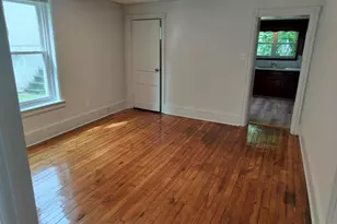 136 S 4th Ave, Coatesville, PA 19320 - Photo 4