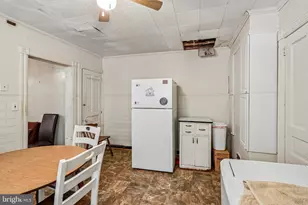 210 Graham Ave, Coatesville, PA 19320 - Photo 10