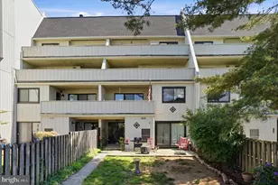 192 Summit House, West Chester, PA 19382 - Photo 2