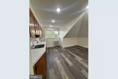 724 Main Street #3, Phoenixville, PA 19460 - Photo 4