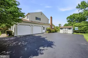 1337 Mark Dr, West Chester, PA 19380 - Photo 2