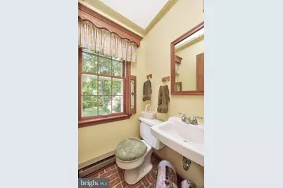 1131 W Kings Highway, Coatesville, PA 19320 - Photo 24