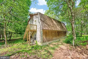 1131 W Kings Hwy, Coatesville, PA 19320 - Photo 4