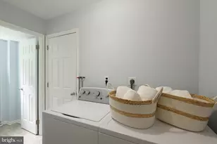 215 Elton Cir, West Chester, PA 19382 - Photo 20