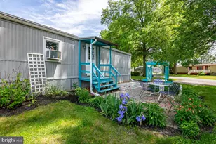 319 Grubb Dr, Elverson, PA 19520 - Photo 4