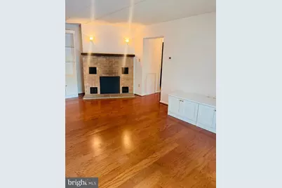 620 Washington Place #20, Chesterbrook, PA 19087 - Photo 2