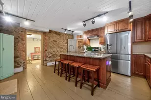 734 N Chester Rd, West Chester, PA 19380 - Photo 4