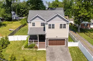 107A W Central Ave, Paoli, PA 19301 - Photo 2