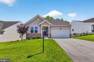 22 Heron Ln, Coatesville, PA 19320 - Photo 2