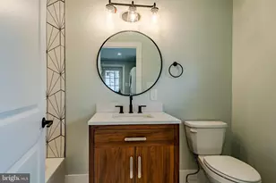 144 Gay St, Phoenixville, PA 19460 - Photo 68