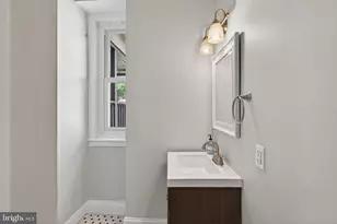 144 Gay St, Phoenixville, PA 19460 - Photo 4