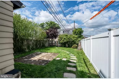 144 Gay Street, Phoenixville, PA 19460 - Photo 44