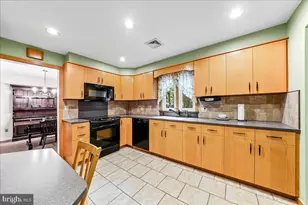 1219 Scott Dr, Coatesville, PA 19320 - Photo 6