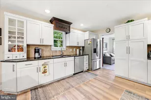 116 Acorn Way, Honey Brook, PA 19344 - Photo 4