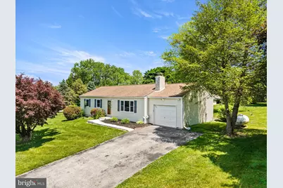 114 Westmoreland Drive, Coatesville, PA 19320 - Photo 2