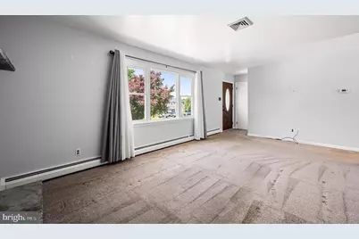 114 Westmoreland Drive, Coatesville, PA 19320 - Photo 6