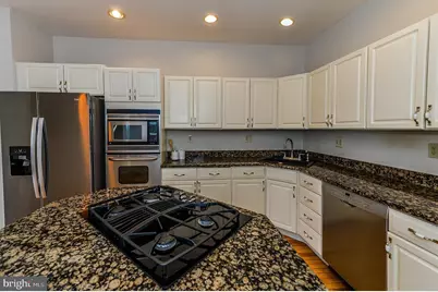197 Daylesford Boulevard, Berwyn, PA 19312 - Photo 8