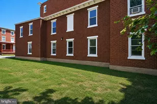32 N 3rd Ave, Coatesville, PA 19320 - Photo 2