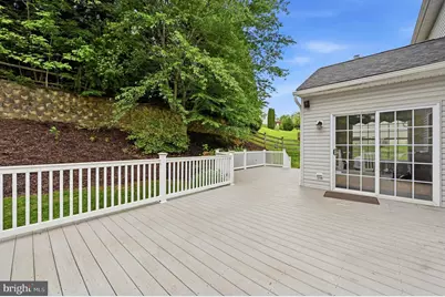 736 Meadowbrook Drive, Coatesville, PA 19320 - Photo 32