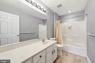 736 Meadowbrook Dr, Coatesville, PA 19320 - Photo 20