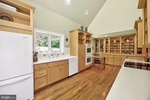 1 Spring Valley Rd, Malvern, PA 19355 - Photo 8