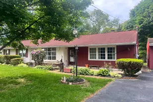352 Pughtown Rd, Spring City, PA 19475 - Photo 1